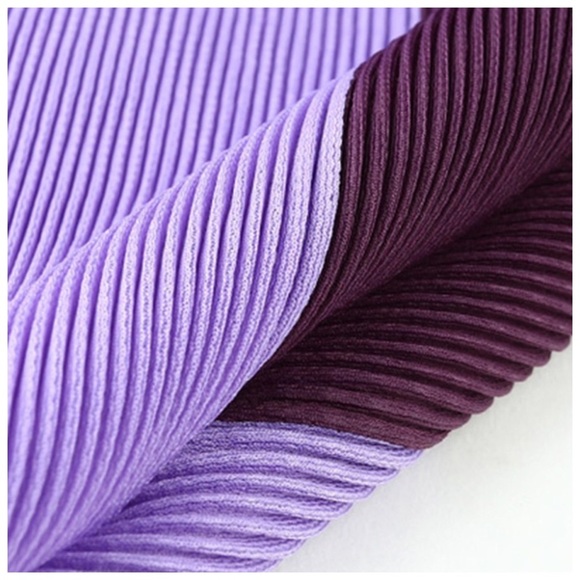 🛍 Purple Color Block Accordion Pleated Dress - Picture 6 of 6